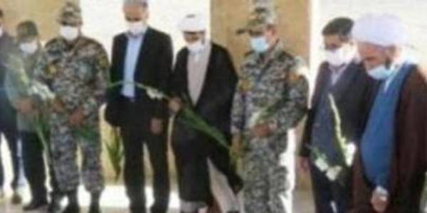 "برگزاری آئین ادای احترام به مقام شامخ شهیدان"