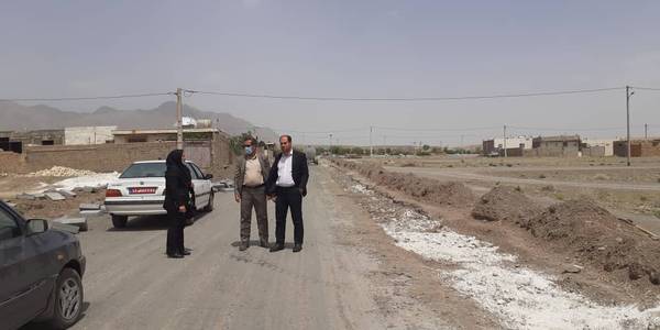 بازدید فرماندار شهرستان دلیجان از پروژه‌های روستای راوه
