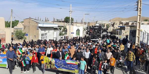 همایش پیاده روی به مناسبت هفنه سلامت وسالروزفتح خرمشهر در شهر تلخاب برگزار گردید