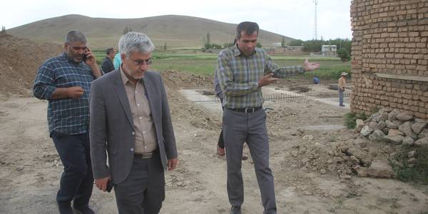فرماندار از پروژه احداث درمانگاه روستای دهنو بازدید کرد