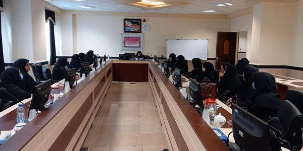 جلسه آموزشی "عوارض مصرف لوازم آرایشی و بهداشتی قاچاق در سالن شهید شبان استانداری  مورخ 1401-04-14 برگزار گردید