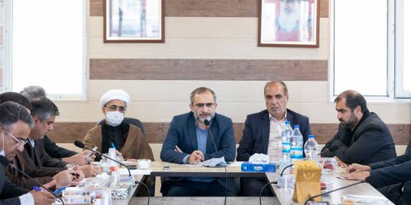 جلسه بررسی مشکلات بخش خنجین شهرستان فراهان برگزار گردید.