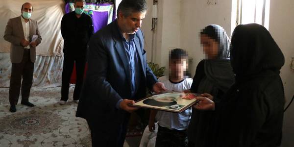 بازدید از خانواده های مددجو و تحت حمایت کمیته امداد امام خمینی (ره)