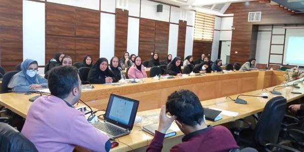 برگزاری هفتاد و دومین کارگاه آموزشی ویژه دهیاران بخش مرکزی شهرستان تفرش