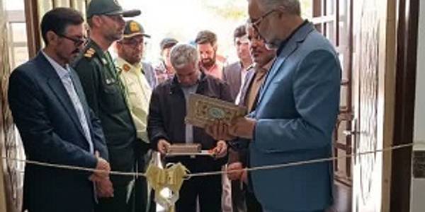 افتتاح نمایشگاه فرهنگی و صنایع دستی دانش آموزی