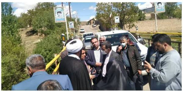 بازدید فرماندار از محور های مواصلاتی بخش خرقان  .