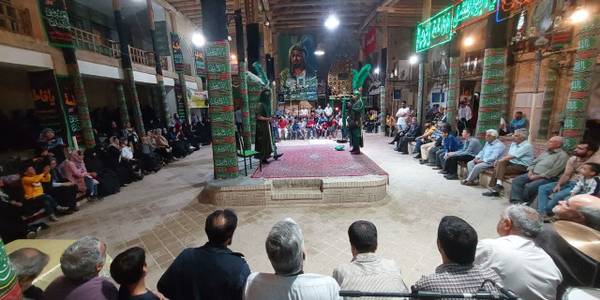 مراسم سوگواری معمار کبیر انقلاب اسلامی حضرت امام خمینی در مسجد ششناو با حضور گسترده مردم و مسئولین برگزار شد.