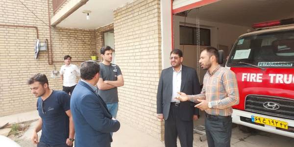 بازدید محمدرضا رضایی فرماندار شهرستان تفرش به همراه بخشدار از فوریت های پزشکی و آتش نشانی روستای جفتان بازدید کردند.