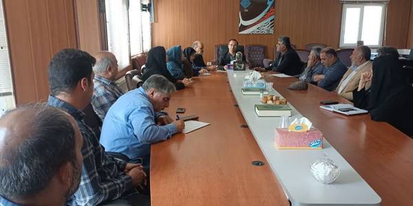 نشست اتابکی سرپرست فرمانداری شهرستان با روسای اتحادیه های صنفی شهرستان