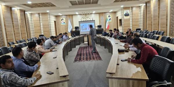 برگزاری کارگاه آموزشی با عنوان "ارزیابی کیفیت آسفالت" ویژه مسئولین فنی دهیاری های استان