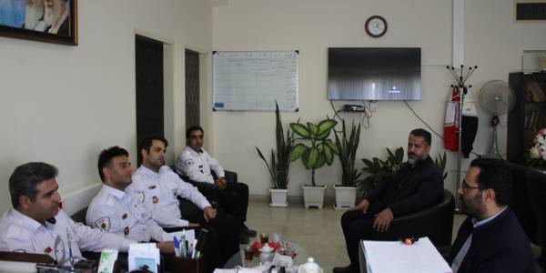 نشست با رئیس مرکز اورژانس و فوریت های پزشکی استان.