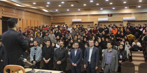 برگزاری مراسم بزرگداشت روز دانشجو در دانشگاه صنعتی اراک