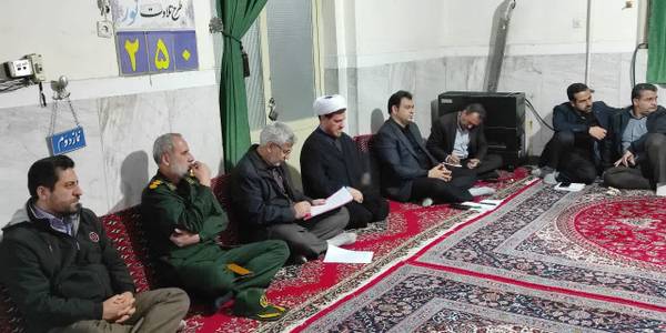 نشست بررسی مسائل و مشکلات محلات گوشه و فیروزآباد خمین برگزار شد