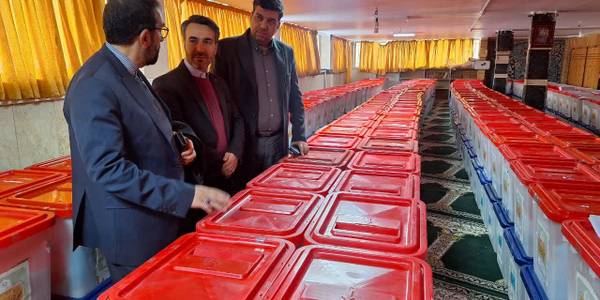 بازدید رئیس ستاد انتخابات استان از اجرای روند پیکربندی دستگاههای احراز هویت