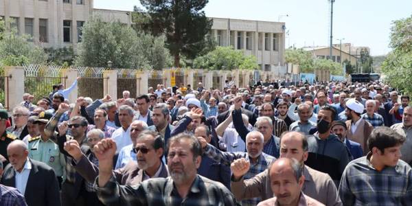 اجتماع و راهپیمایی حامیان حمله به هیمنه پوشالی رژیم منحوس صهیونیستی با حضور پرشور مردم، نمازگزاران و مسئولین