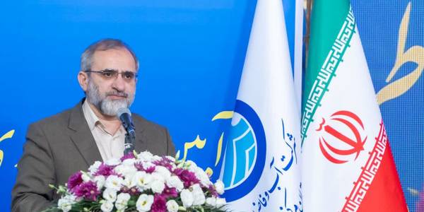 استاندار مرکزی: منابع مالی استان در خدمت طرح‌های حوزه‌ی آب و جهاد آبرسانی