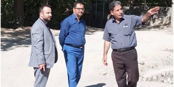 بازدید فرماندار و بخشدار مرکزی کمیجان از روستای وفس