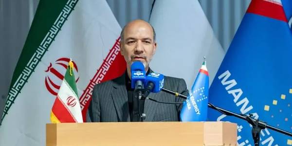 وزیر نیرو: ۳۰۰ نیروگاه تجدیدپذیر با ظرفیت ۸۴۰۰ مگاوات در حال احداث است