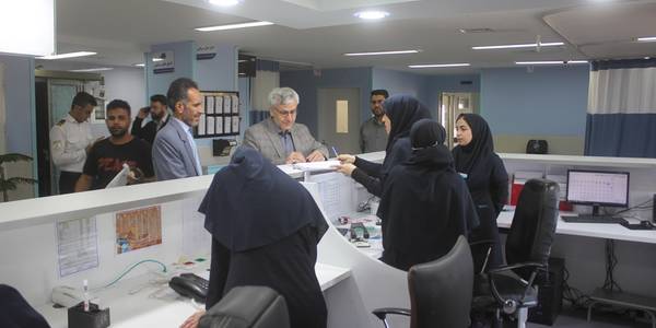 فرماندار و نماینده مردم خمین در مجلس از بیمارستان فاطمه الزهرا (س) خمین بازدید کردند