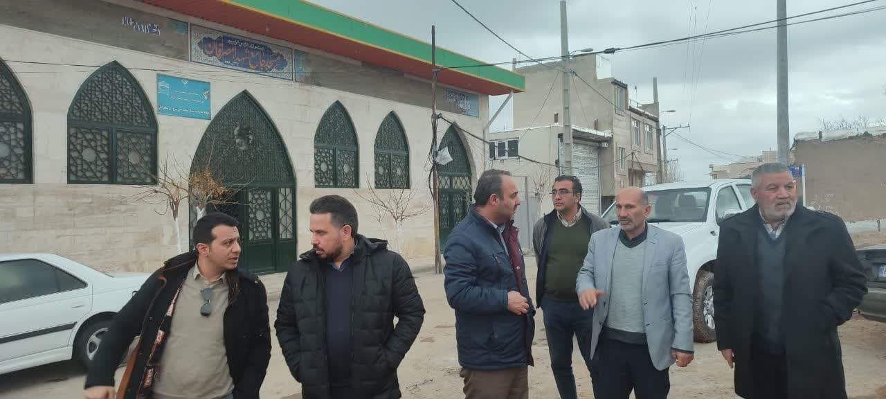 بازدید فرماندار از اصلاح شبکه آبرسانی روستای مصرقان