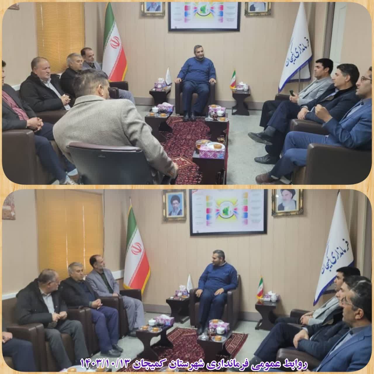 جلسه نشست مشورتی برخی فعالان فرهنگی، اجتماعی، سیاسی و اعضای ستاد دکتر پزشکیان در شهرستان
