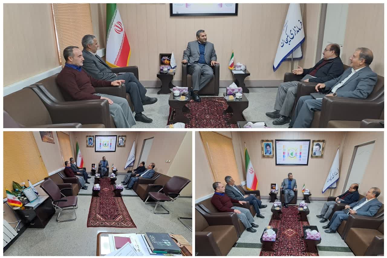 دیدار مسئول پیگیری امور شهرستان ها در حوزه انتخابیه اراک ، کمیجان و خنداب  با سرپرست فرمانداری شهرستان کمیجان