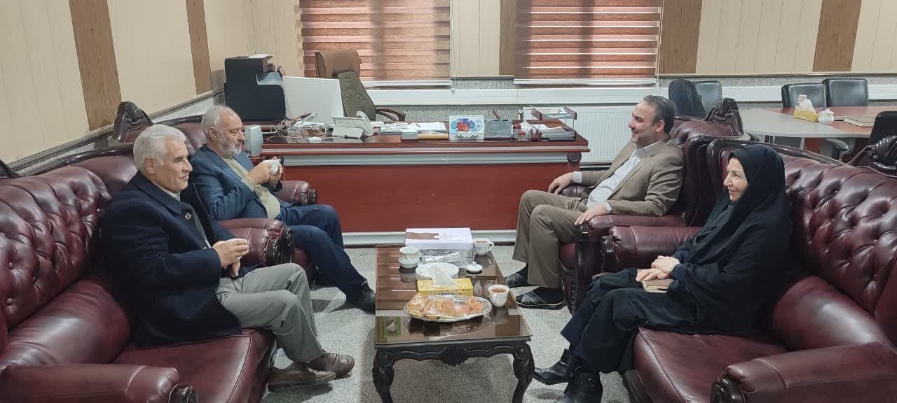 دیدار مسئولان ستاد بازسازی عتبات عالیات شهرستان با فرماندار