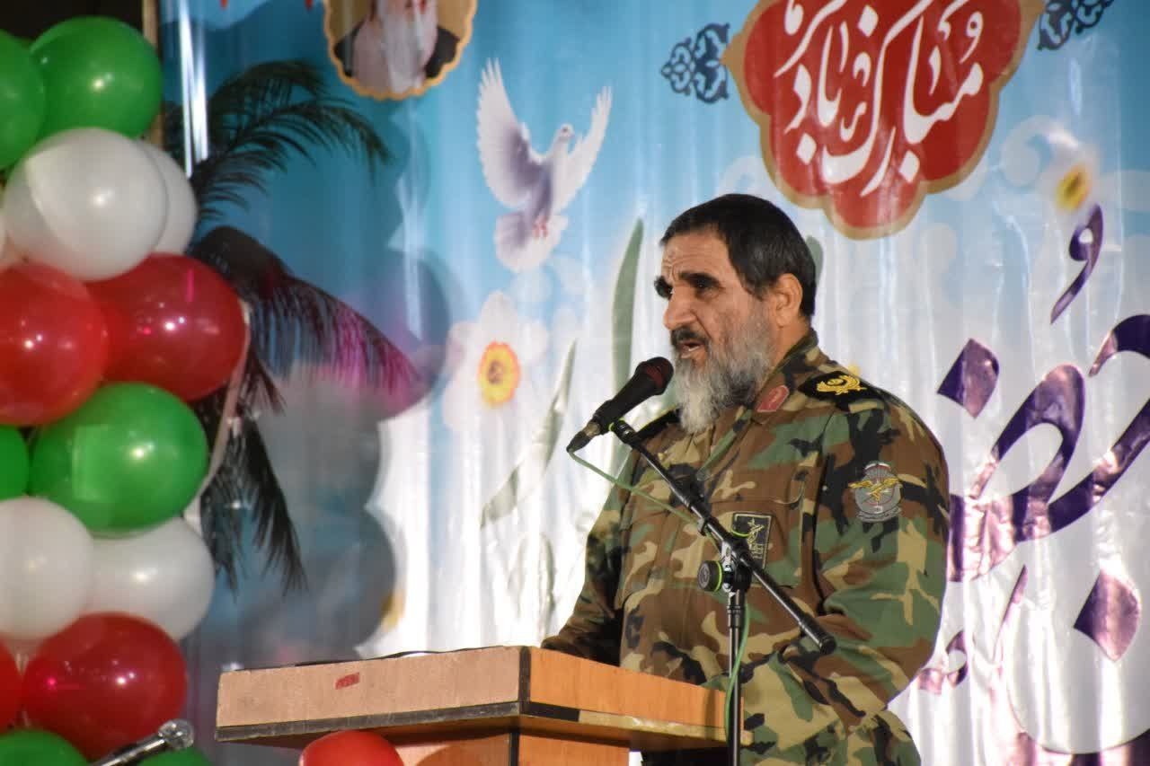 جشن بزرگ حضور تا ظهور و بزرگداشت ۱۱۰ شهید عرصه کار و تولید شهرستان محلات برگزار شد.