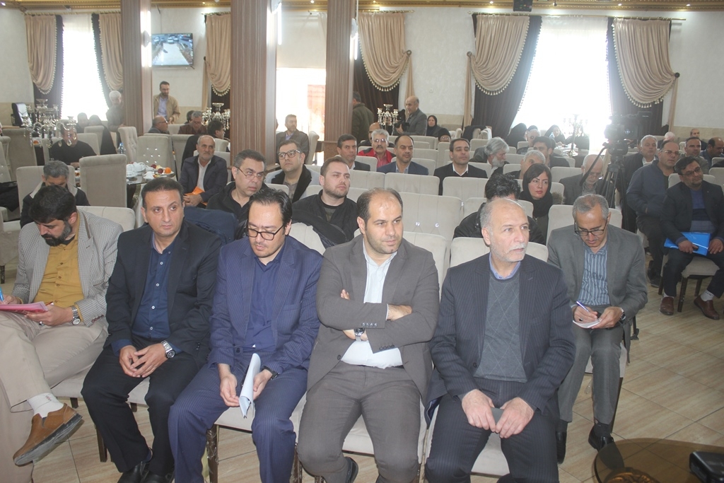 همایش آموزشی انتقال فناوری در کسب و کارهای شیلاتی در شهرستان خمین برگزار شد