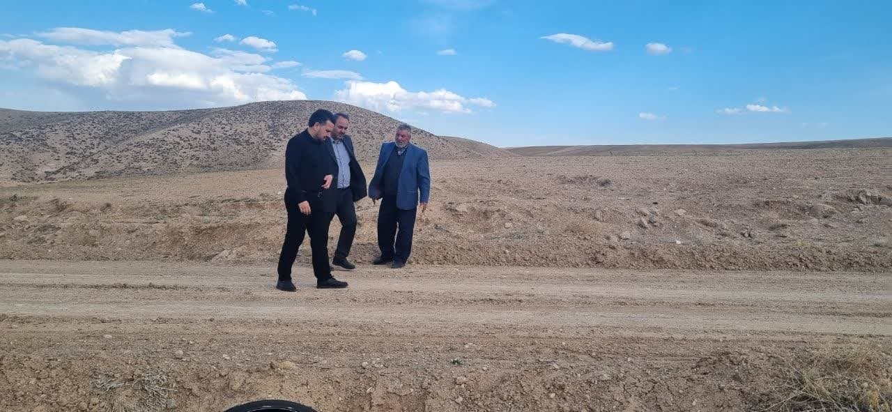 بازدید از نحوه اصلاح زیرسازی محور روستایی بریه
