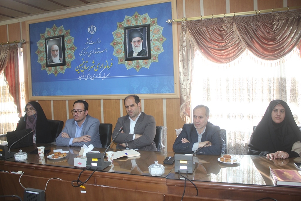 نشست هم اندیشی اصلاح طلبان شهرستان خمین برگزار شد
