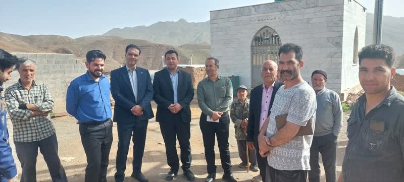 عصر امروز دکتر اتابکی فرماندار به همراه درودیان بخشدار مرکزی و جمعی از مدیران دستگاه های اجرایی و شورای اسلامی بخش از روستای #شولک بازدید نمودند.