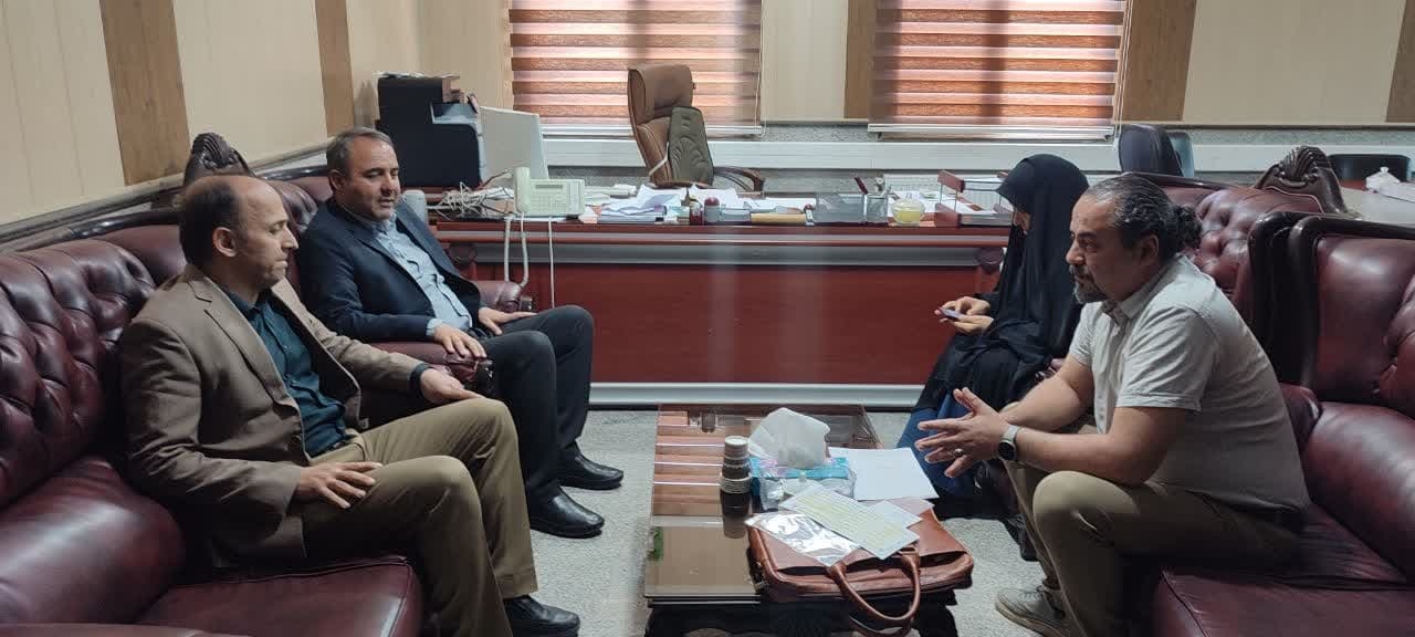 دیدار فرماندار  با یکی از صاحبان صنایع شهرستان