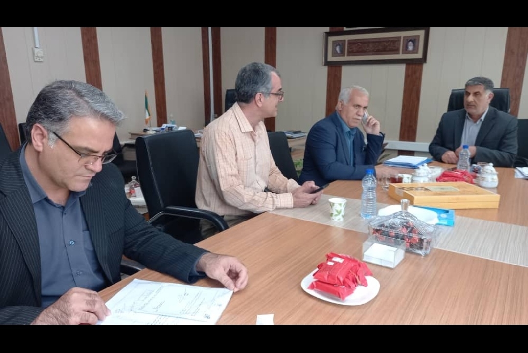دیدار مدیرعامل سازمان همیاری شهرداری های استان با سرپرست دفتر امور شهری و شوراهای استانداری